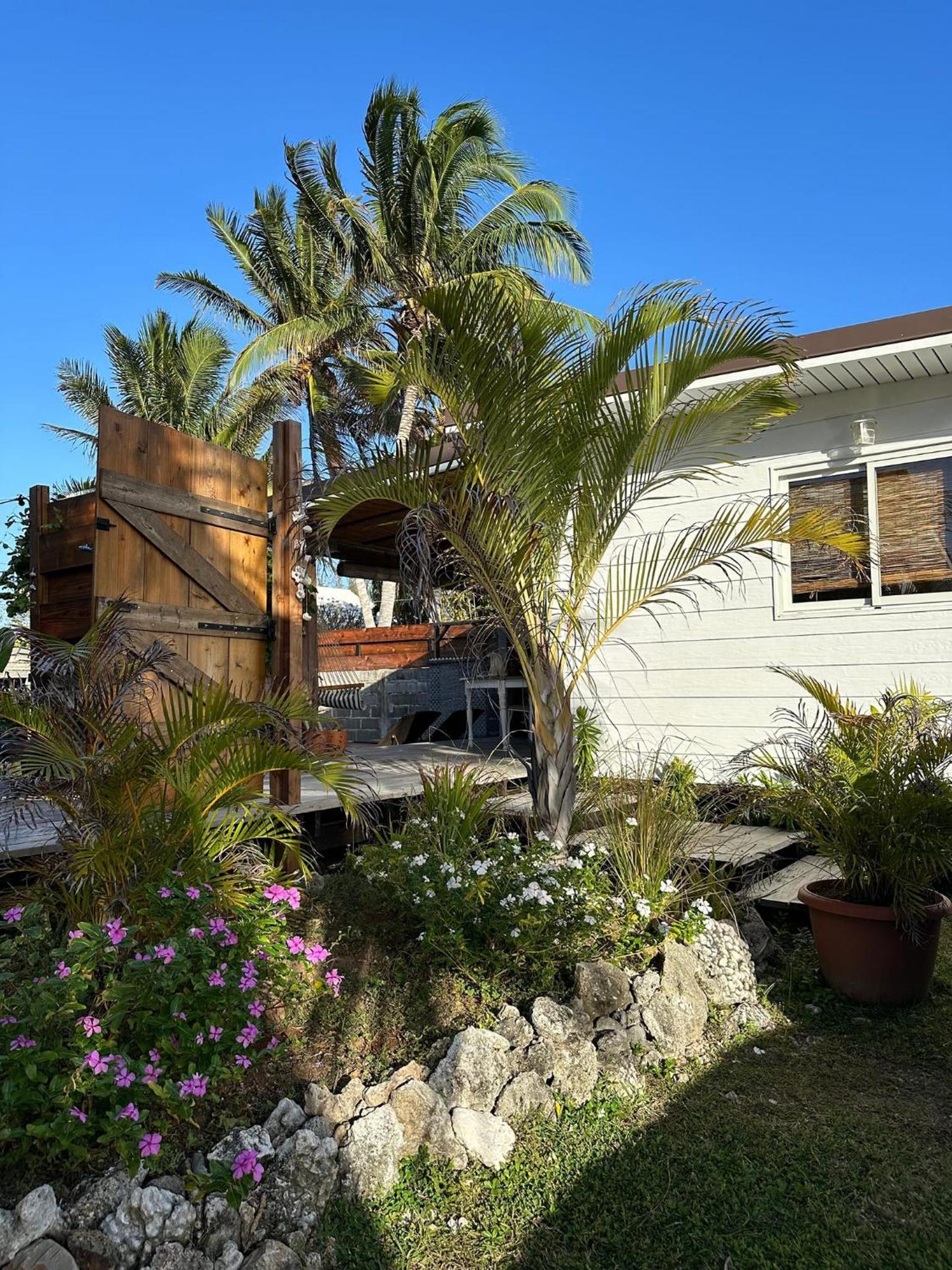 Breeze Ocean Bungalow โมโอเรอา ภายนอก รูปภาพ
