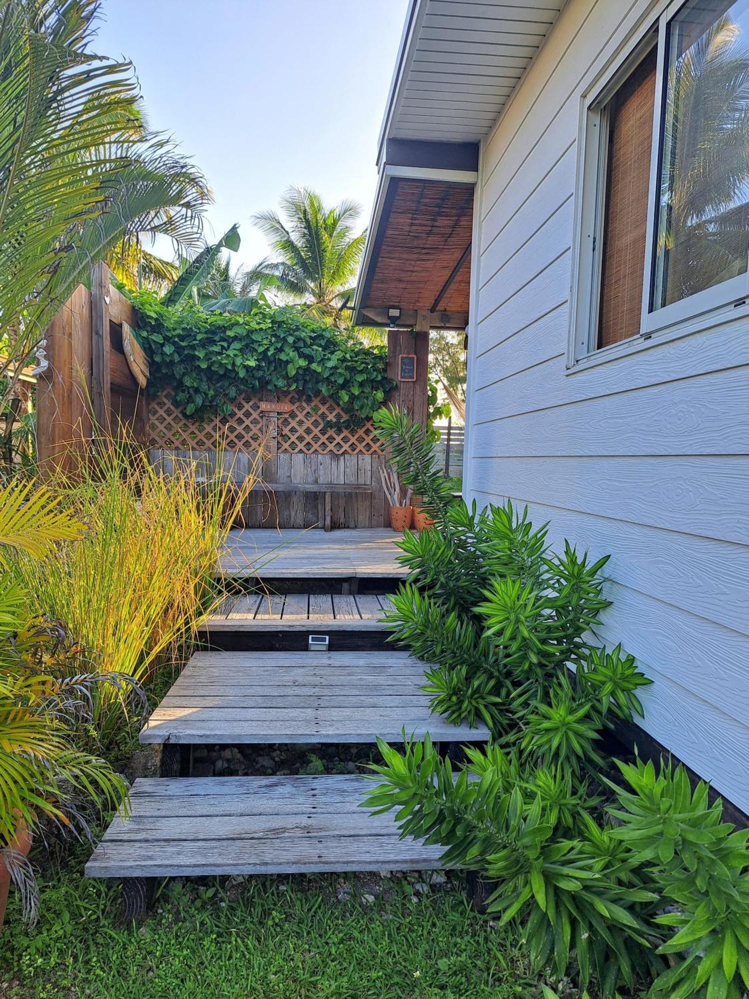 Breeze Ocean Bungalow โมโอเรอา ภายนอก รูปภาพ