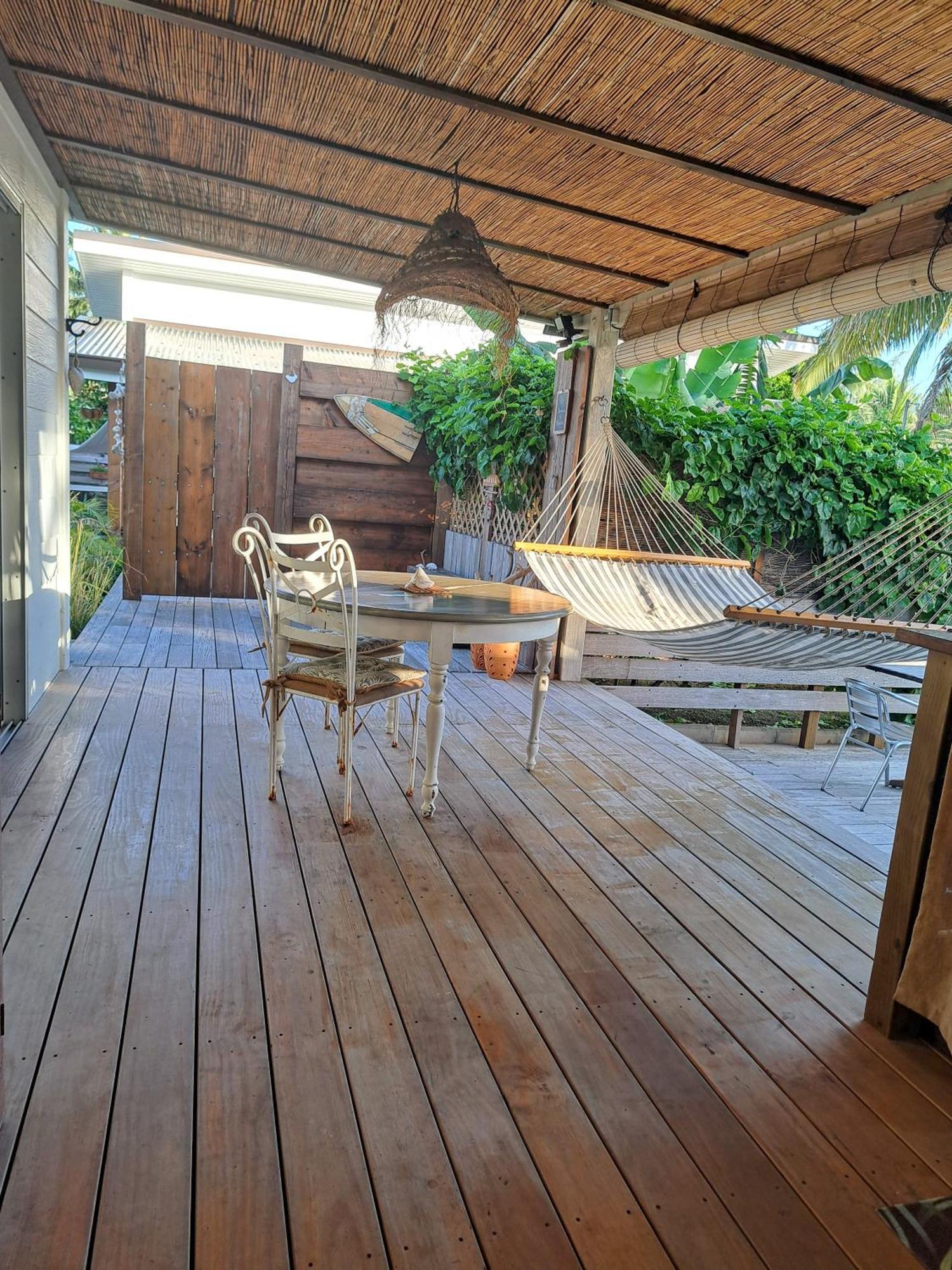 Breeze Ocean Bungalow โมโอเรอา ภายนอก รูปภาพ